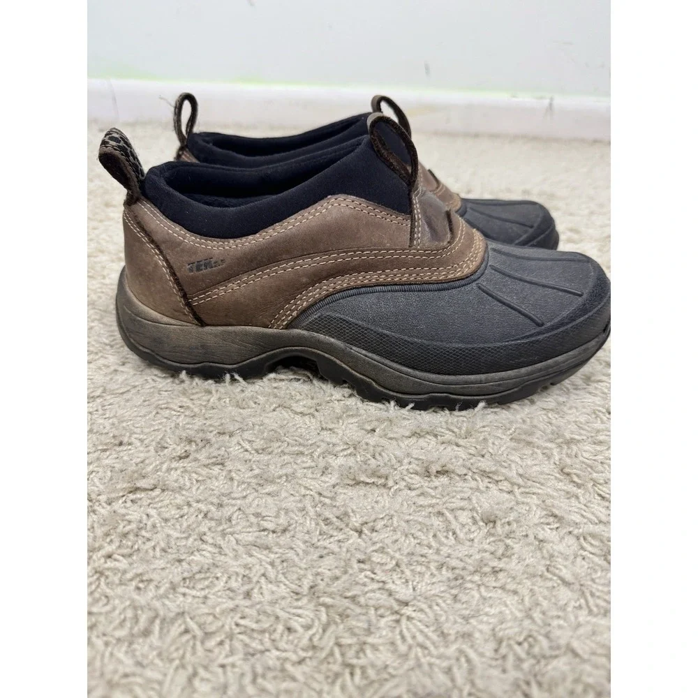 LL Bean Storm Chaser Ankle Duck Boots Slip On Women's 7.5 Medium‎ Outdoor Hiking